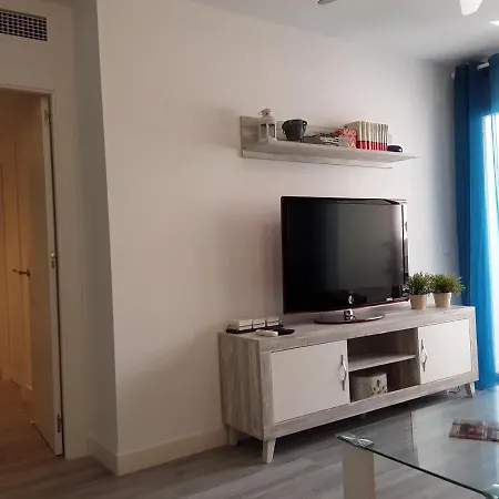 Luminoso Apartamento Turistico Beach Appartement *